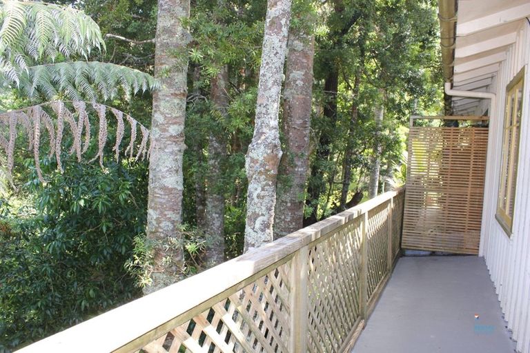 Photo of property in 233 Konini Road, Titirangi, Auckland, 0604