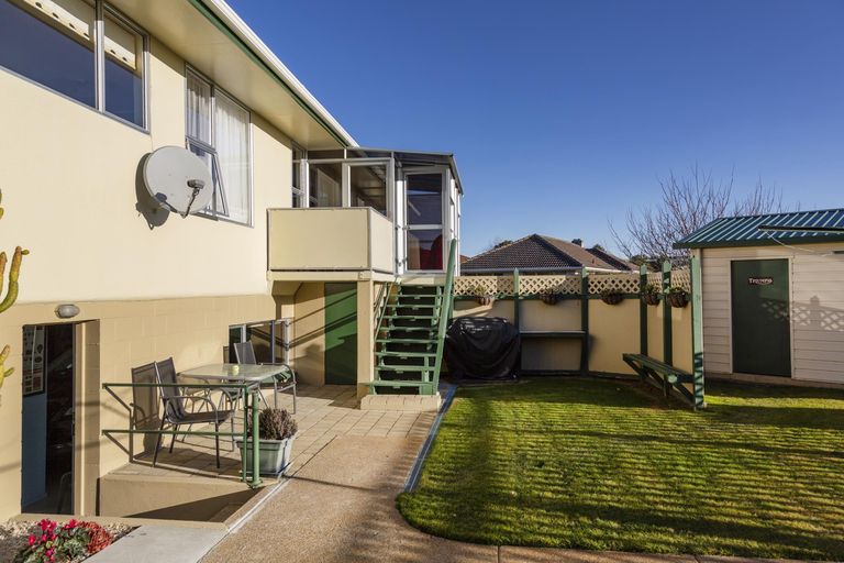 Photo of property in 15 Arthur Street, Holmes Hill, Oamaru, 9401
