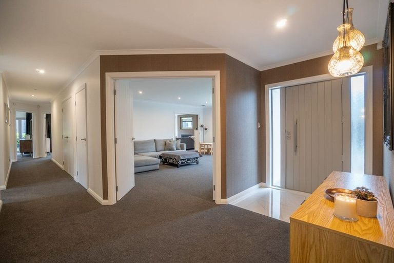 Photo of property in 113 James Line, Kelvin Grove, Palmerston North, 4414