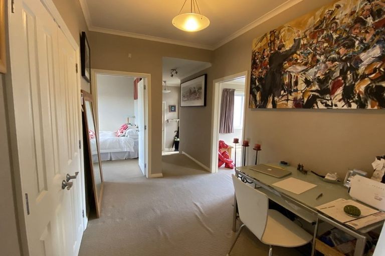 Photo of property in 69a Avondale Road, Taradale, Napier, 4112