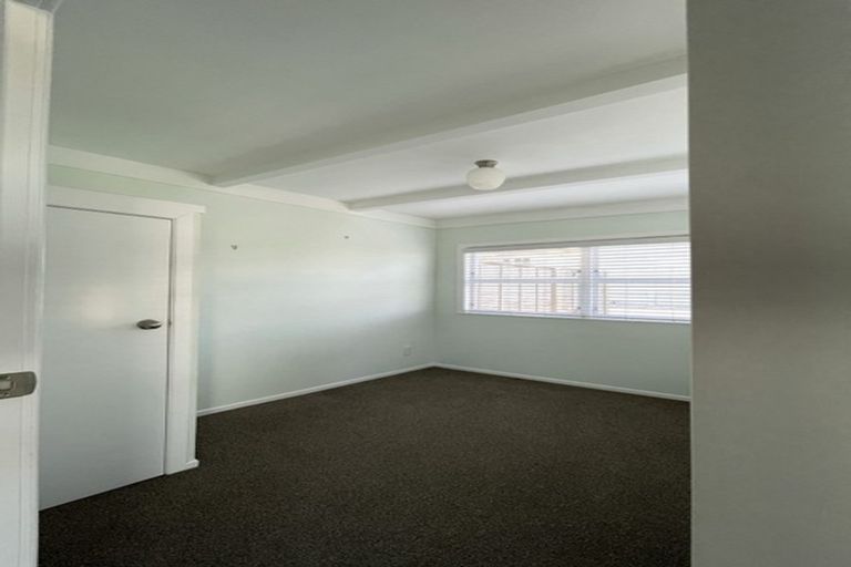 Photo of property in 25 Green Street, Papakura, 2110