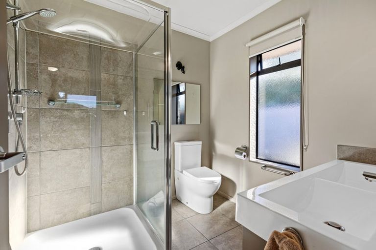 Photo of property in 29 Palazzo Drive, Papamoa Beach, Papamoa, 3118