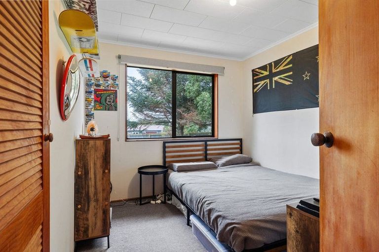 Photo of property in 32 Rata Street, Tokomaru, Palmerston North, 4474