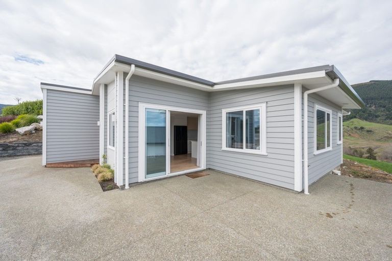 Photo of property in 23 Huntaway Close, Stoke, Nelson, 7011