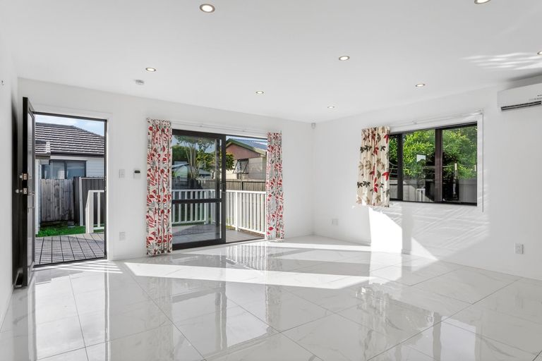 Photo of property in 25c Breckons Avenue, Nawton, Hamilton, 3200