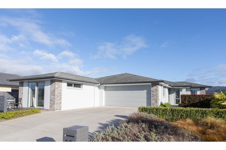 Photo of property in 87 Kupe Drive, Whitianga, 3510