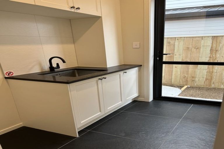 Photo of property in 3 Turbine Way, Hobsonville, Auckland, 0616