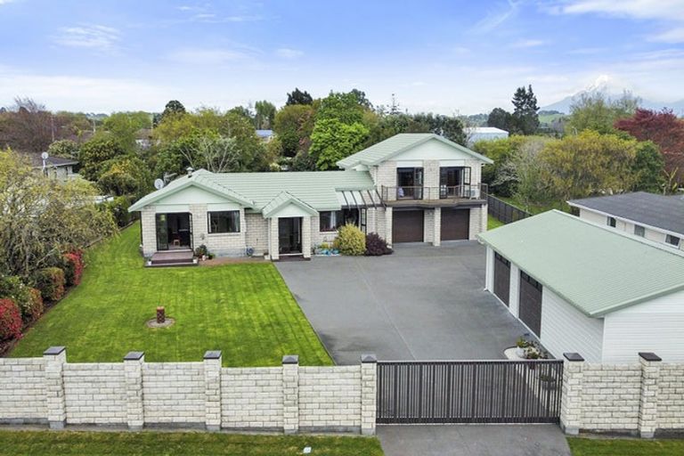 Photo of property in 544 Manutahi Road, Lepperton, New Plymouth, 4373