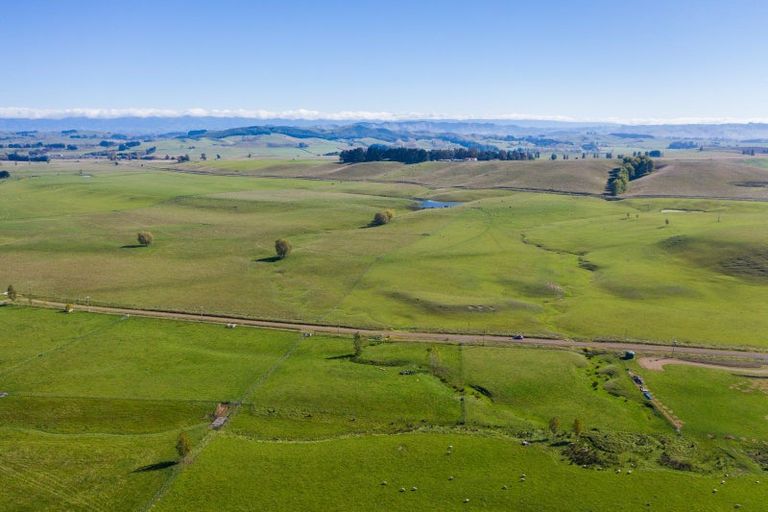 Photo of property in 26 River Road, Otane, 4271