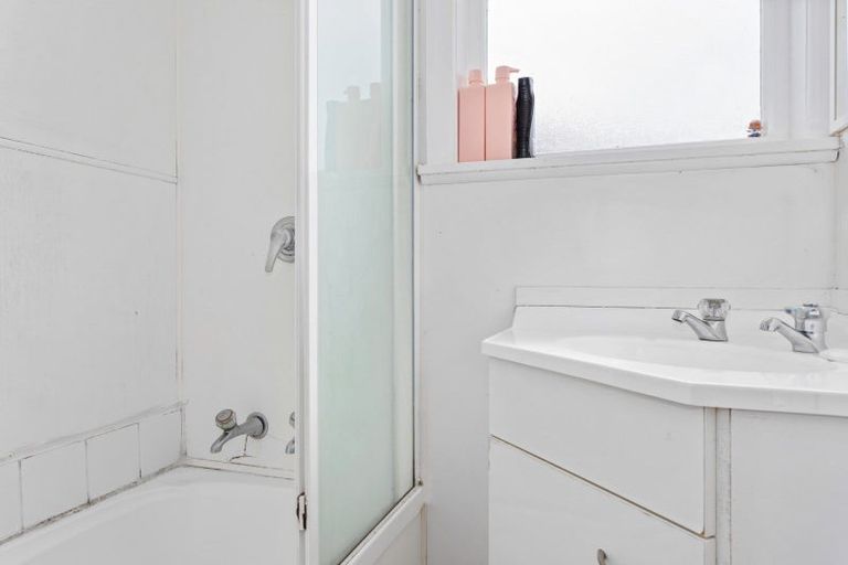 Photo of property in 13a John Laughton Place, Whakatane, 3120