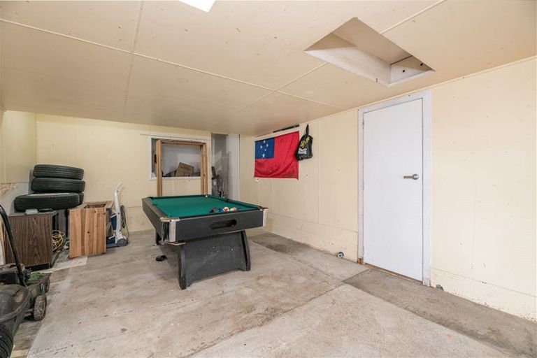 Photo of property in 86 Harrington Road, Henderson, Auckland, 0610