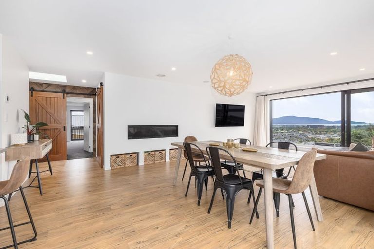 Photo of property in 74 Kotare Street, Waikanae, 5036