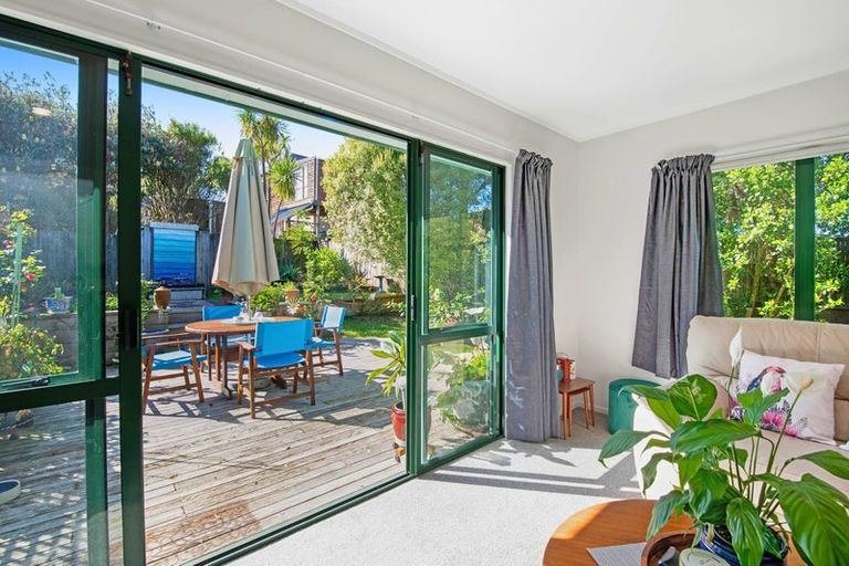 Photo of property in 28d Zealandia Road, Manly, Whangaparaoa, 0930