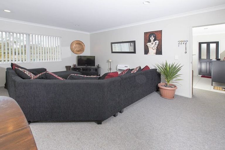 Photo of property in 91 Ridgeway Drive, Te Kamo, Whangarei, 0112