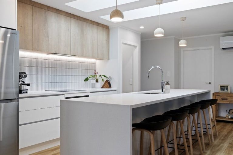 Photo of property in 414 Paparata Road, Bombay, 2675