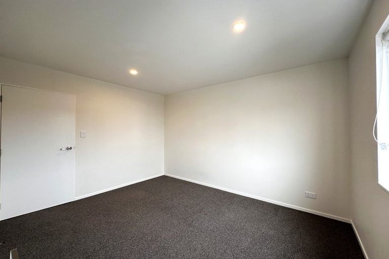 Photo of property in 11 Jabuka Street, Glen Eden, Auckland, 0602