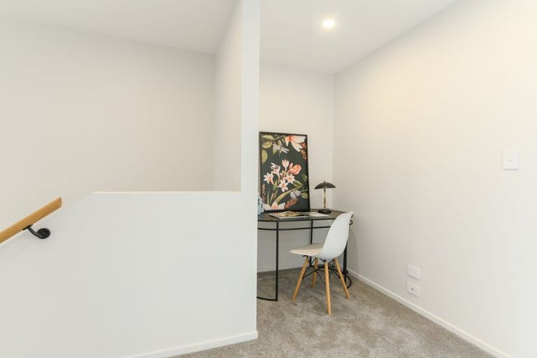 Photo of property in 19b Tawa Road, Te Atatu Peninsula, Auckland, 0610