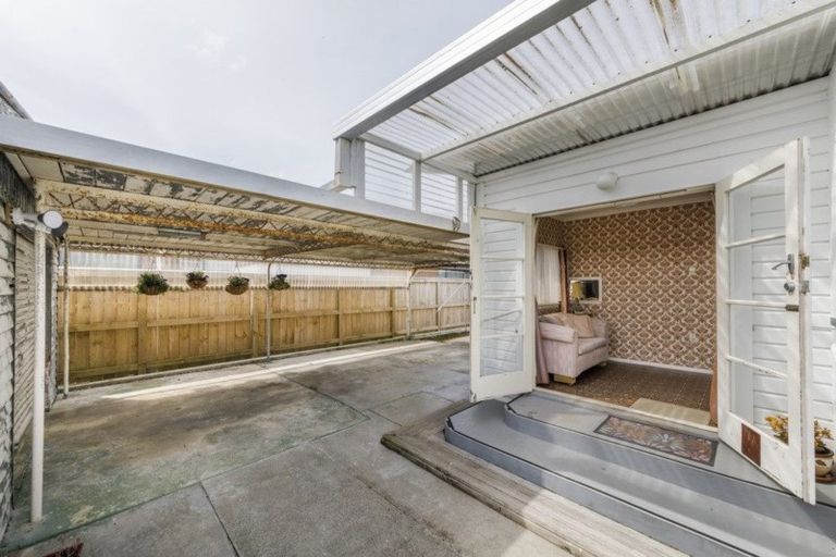 Photo of property in 47 Cuba Street, Takaro, Palmerston North, 4412