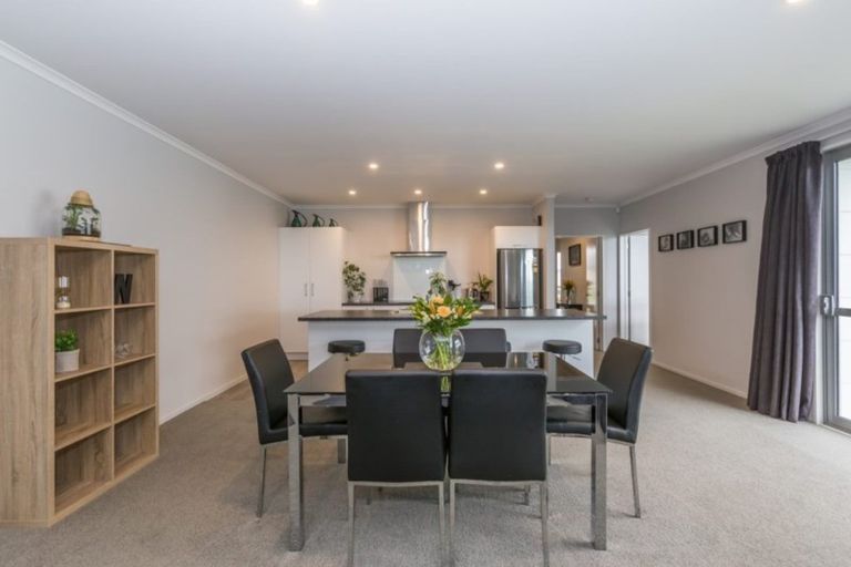 Photo of property in 15 George Square West, Wigram, Christchurch, 8025