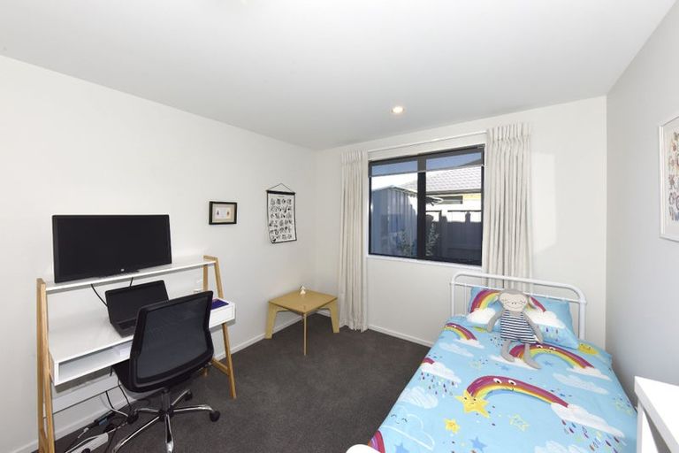 Photo of property in 12 Croydon Street, Woodend, 7610