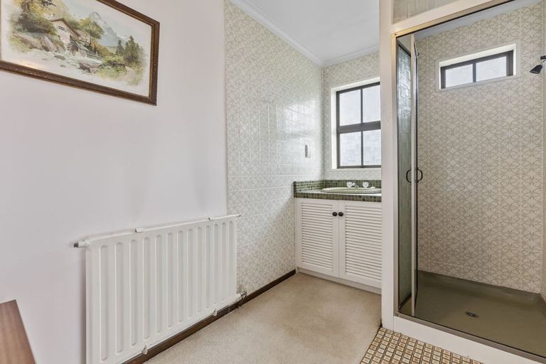 Photo of property in 16 Stewart Road, Milton, 9220