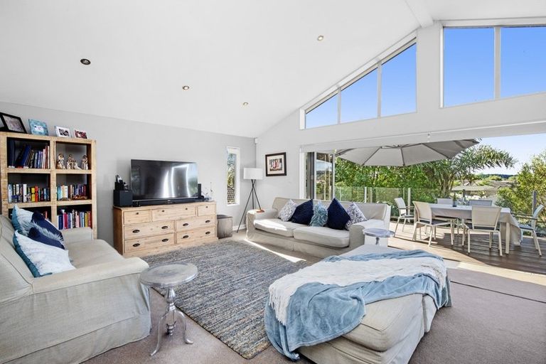 Photo of property in 75 Kitchener Road, Pukekohe, 2120