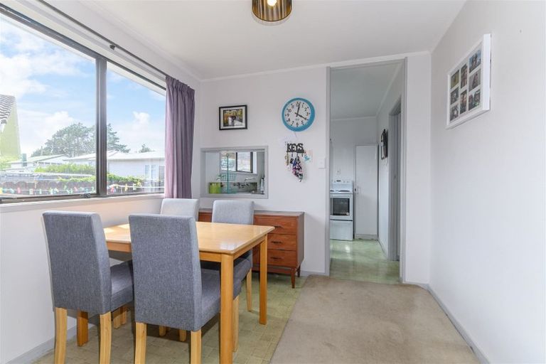 Photo of property in 10 Hillman Place, Ranui, Auckland, 0612