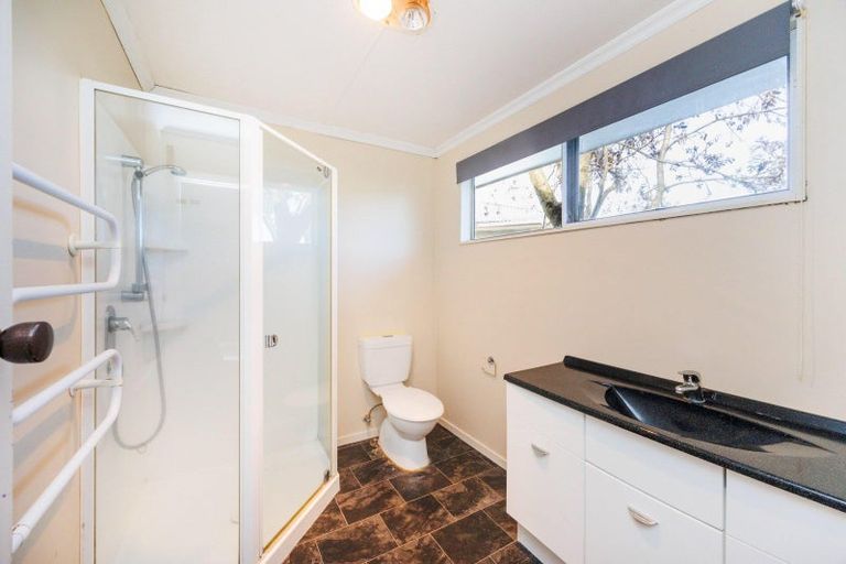 Photo of property in 11 Cascade Crescent, Westbrook, Palmerston North, 4412