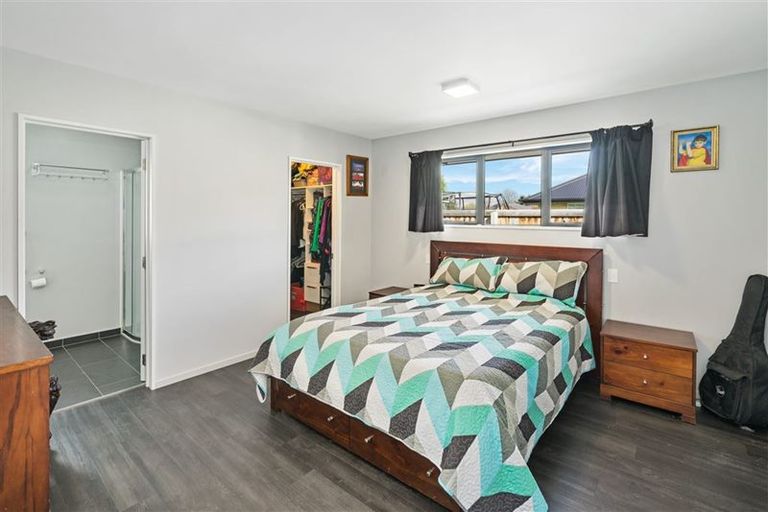 Photo of property in 14 Lancewood Way, Rangiora, 7400