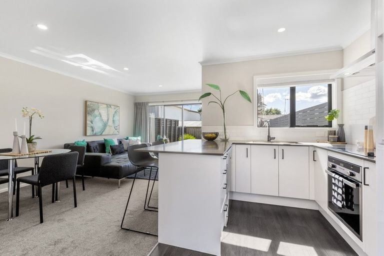 Photo of property in 25u4 Abbotsford Street, Whitiora, Hamilton, 3200