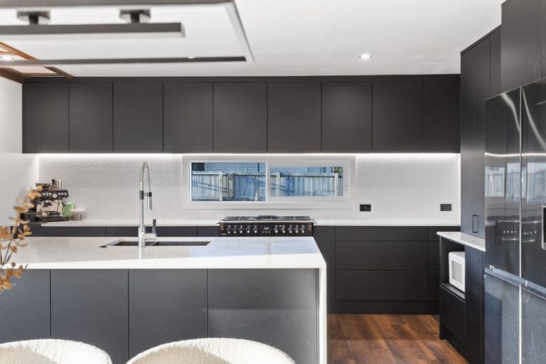 Photo of property in 202 Studholme Street, Morrinsville, 3300