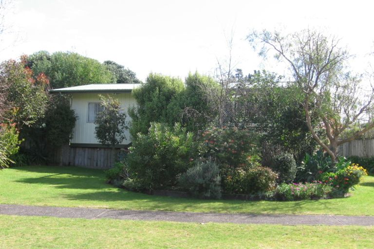 Photo of property in 10 Pitkethley Circle, Pauanui, Hikuai, 3579