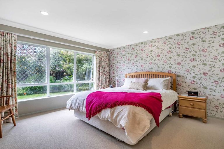 Photo of property in 32 Otonga Road, Springfield, Rotorua, 3015