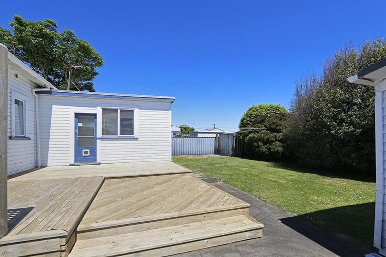 Photo of property in 34 Puriri Street, Hawera, 4610