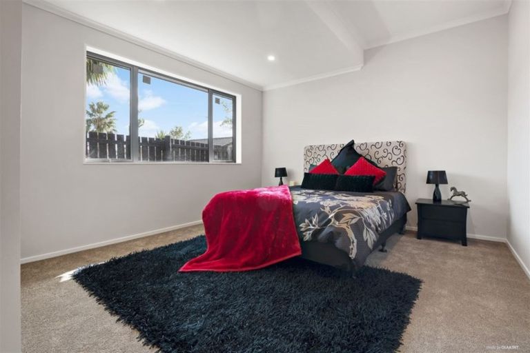 Photo of property in 61a Simpson Road, Ranui, Auckland, 0612