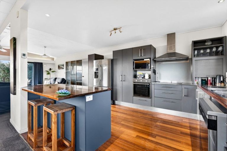 Photo of property in 14a Selwyn Road, Hospital Hill, Napier, 4110
