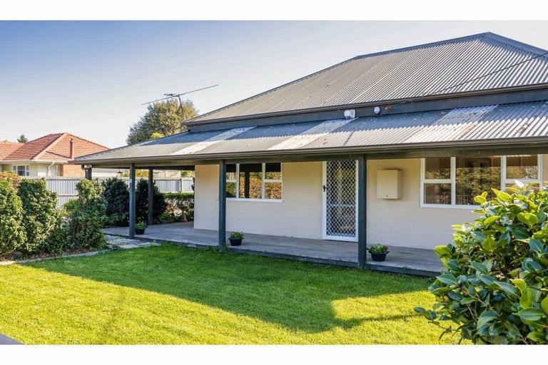 Photo of property in 12 Railway Terrace, Templeton, Christchurch, 8042