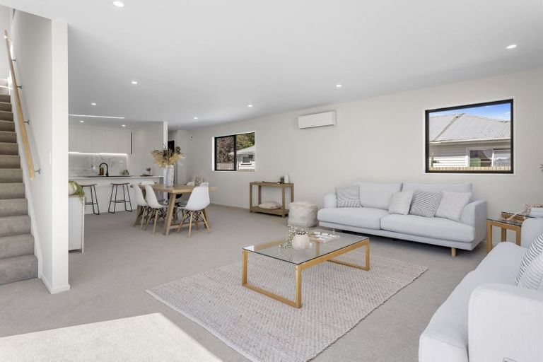 Photo of property in 1/29 Main Road South, Sockburn, 8042