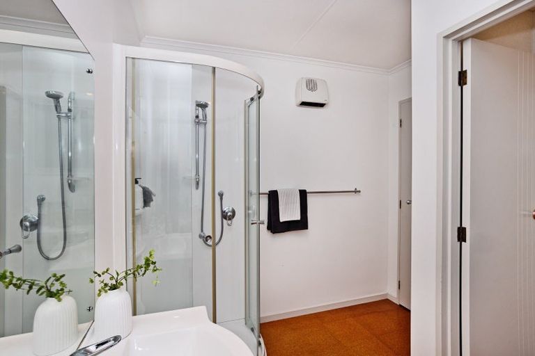 Photo of property in 2/12 Catherine Street, Windsor, Invercargill, 9810