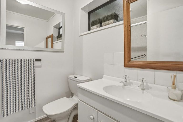 Photo of property in 360 Kaikorai Valley Road, Bradford, Dunedin, 9011