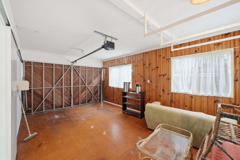Photo of property in 2/13 Saltburn Road, Milford, Auckland, 0620
