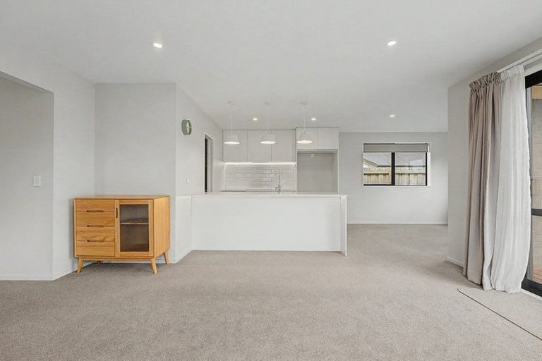 Photo of property in 74a Middleton Road, Upper Riccarton, Christchurch, 8041