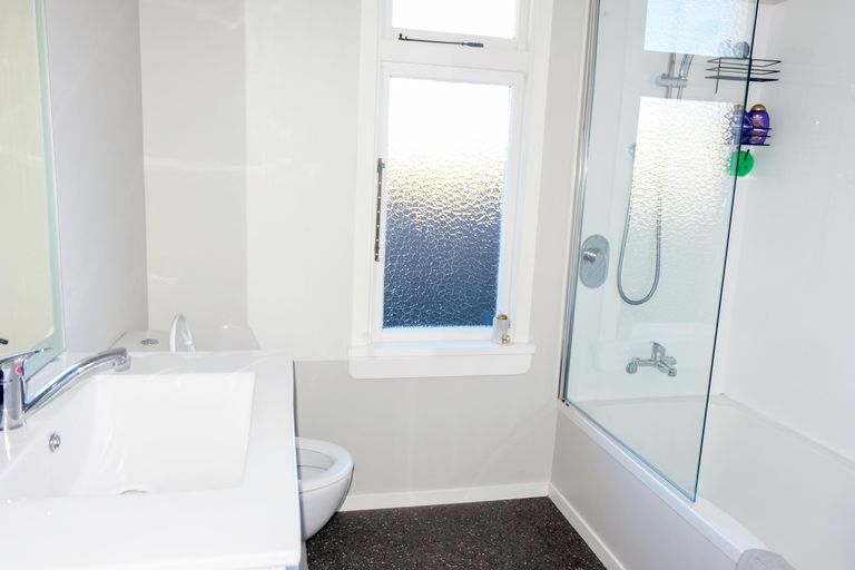 Photo of property in 11 Stuart Street, Holmes Hill, Oamaru, 9401