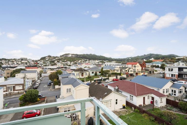 Photo of property in 4u2 Kenwyn Terrace, Newtown, Wellington, 6021