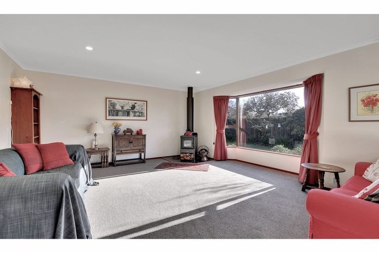 Photo of property in 4b Hinton Place, Rangiora, 7400