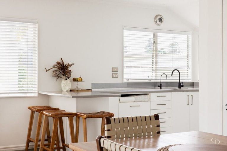 Photo of property in 75a Oceanview Road, Mount Maunganui, 3116