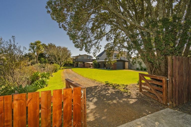Photo of property in 5 Jackman Avenue, Whitianga, 3510