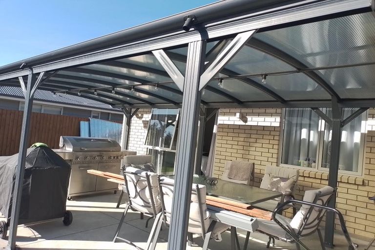 Photo of property in 71 Bradwell Crescent, Halswell, Christchurch, 8025