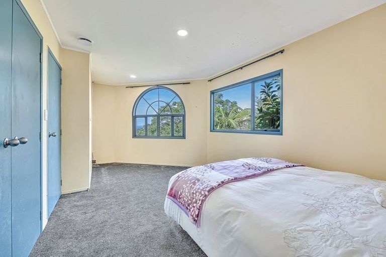 Photo of property in 59 Penguin Drive, Murrays Bay, Auckland, 0630