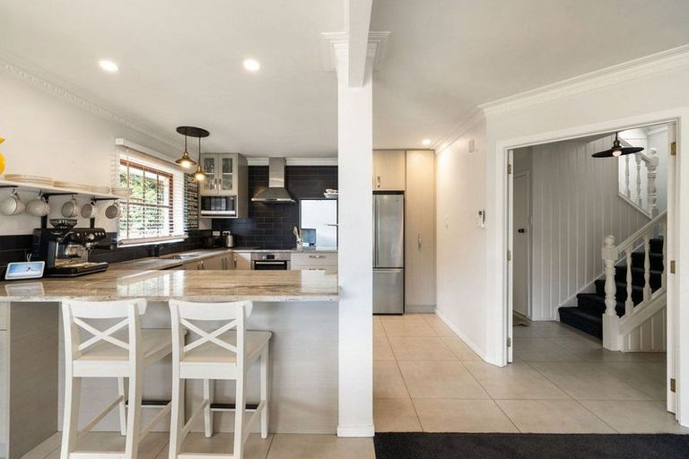 Photo of property in 123a Taylor Street, Cambridge, 3434